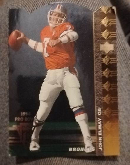 1994 Upper Deck SP #80 John Elway — front