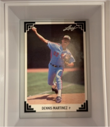 1991 Leaf #274 Dennis Martinez — front