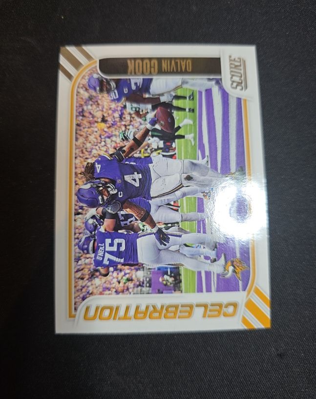 2023 Panini Score #3 Dalvin Cook Celebration — front