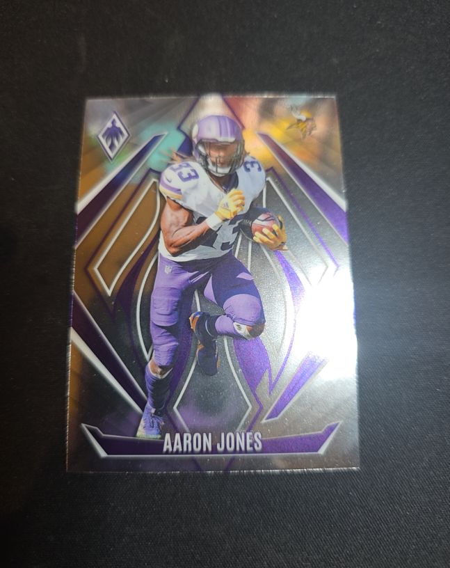 2024 Panini Phoenix #2 Aaron Jones — front