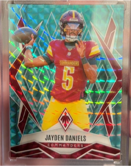 2025 Panini Phoenix #8 Jayden Daniels — front