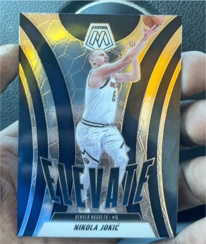 2024-25 Panini Mosaic #20 Nikola Jokić Elevate — front