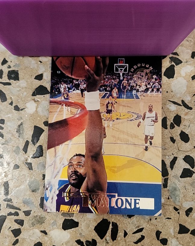 1994-95 Topps Stadium Club #162 Karl Malone — front