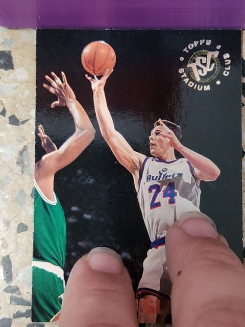 1994-95 Topps Stadium Club #24 Calbert Cheaney — front