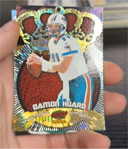 2000 Pacific Gold Crown Die-Cuts #13 Damon Huard — front
