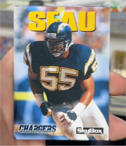 1992 SkyBox Impact #175 Junior Seau — front