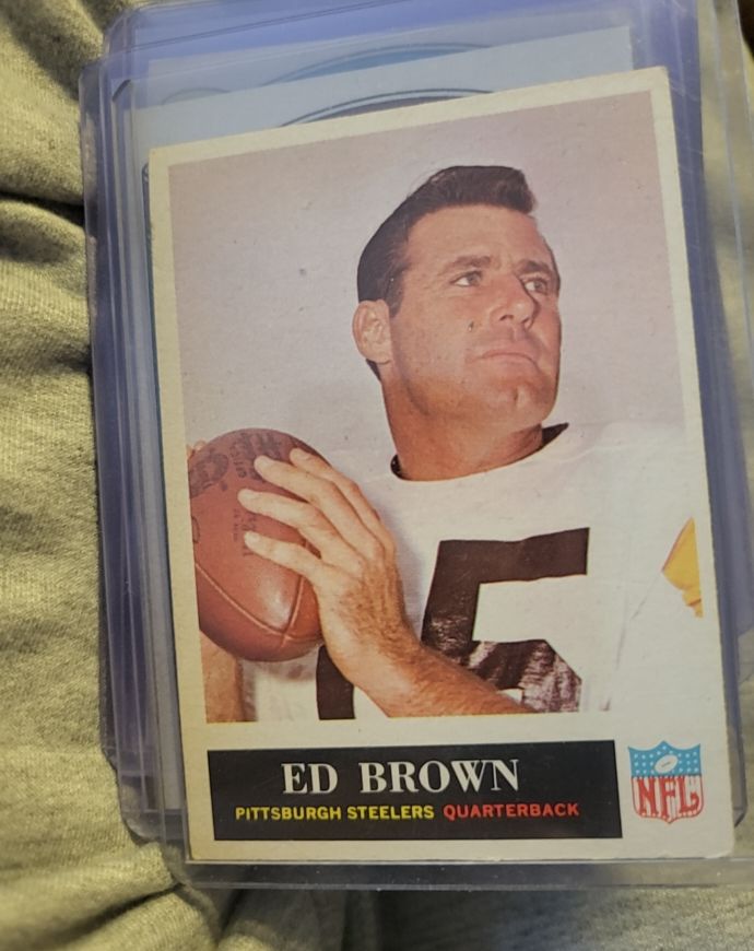 1965 Philadelphia #145 Ed Brown — front