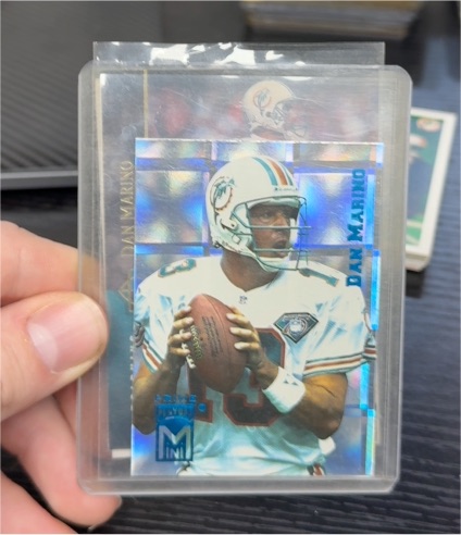1995 Pacific M1 Dan Marino — front