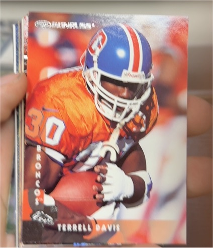 1997 Donruss #6 Terrell Davis — front