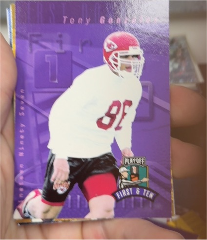 1997 Playoff First & Ten #62 Tony Gonzalez — front