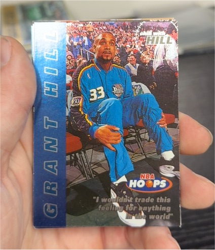 1997-98 NBA Hoops #10 Grant Hill Chill with Hill — front