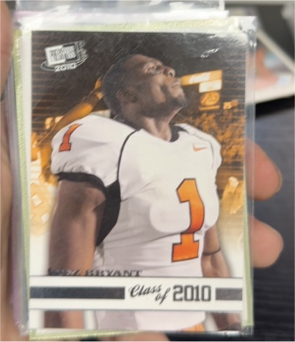 2010 Press Pass Class of 2010 #CL-8 Dez Bryant — front