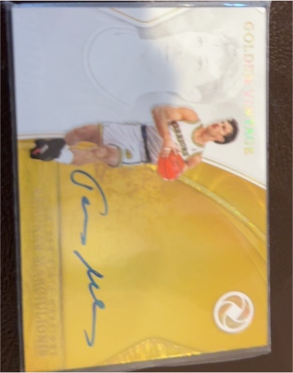 2022 Panini Gold Vintage #GD-LD Luka Dončić — front