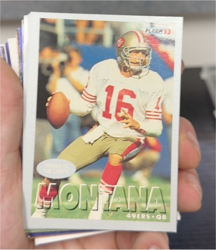 1993 Fleer #475 Joe Montana — front