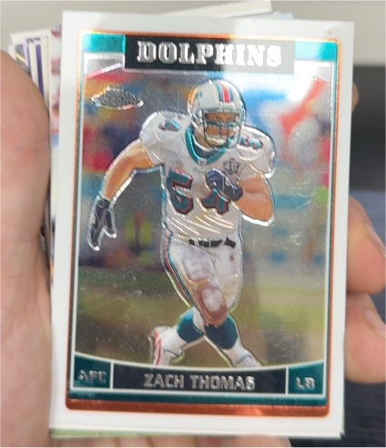 2006 Topps Chrome #26 Zach Thomas — front