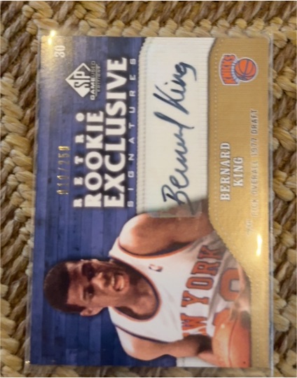 2009-10 Upper Deck SP Game Used Retro Rookie Exclusive #RR-BK Bernard King — front
