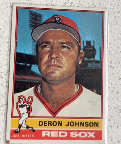 1976 Topps #529 Deron Johnson Boston Red Sox — front