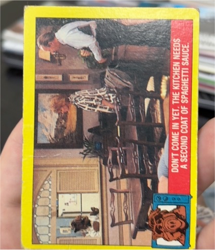 1987 Topps ALF #39 Don't Come In Yet, The Kitchen Needs a Second Coat of Spaghetti Sauce — front