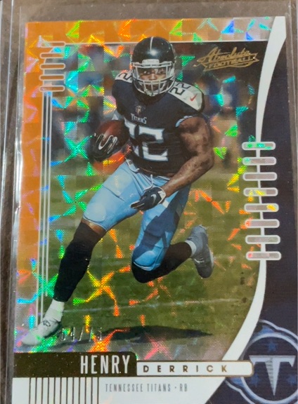 2019 Panini Absolute #111 Derrick Henry — front