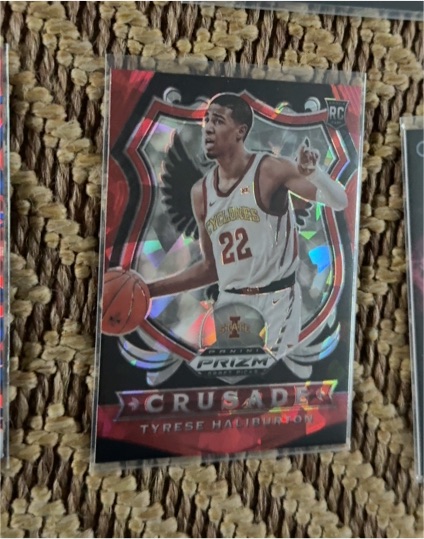 2020 Panini Prizm Draft Picks Crusade #90 Tyrese Haliburton — front