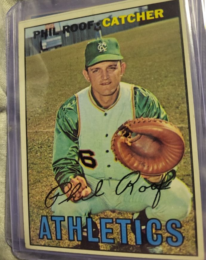 1967 Topps #129 Phil Roof — front