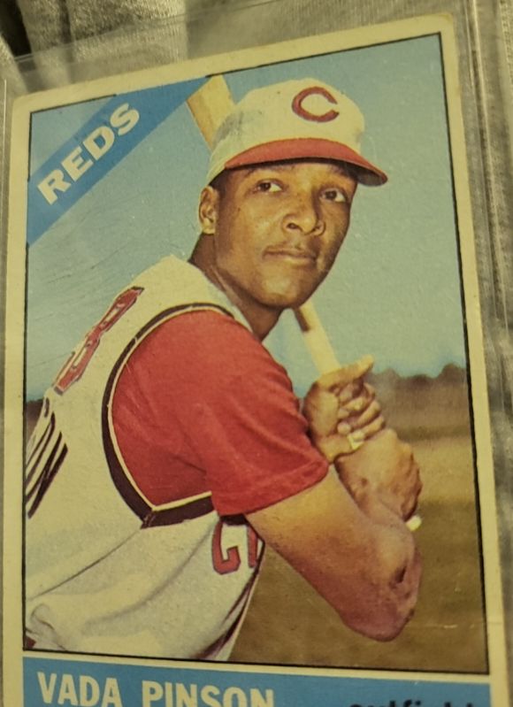 1966 Topps #180 Vada Pinson — front