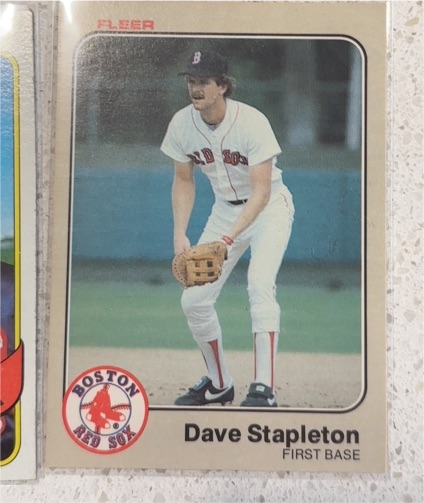1983 Fleer #196 Dave Stapleton — front