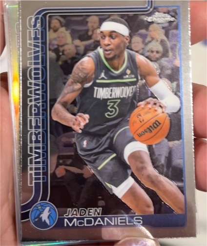 2025-26 Topps Chrome #176 Jaden McDaniels — front
