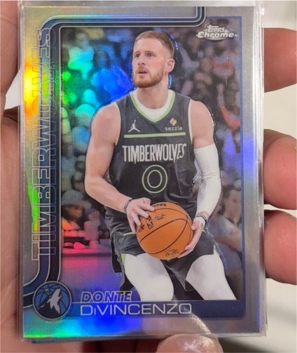 2025-26 Topps Chrome #145 Donte DiVincenzo — front