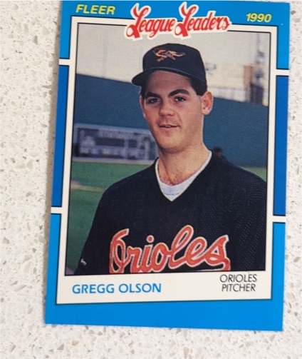 1990 Fleer League Leaders #28 Gregg Olson — front