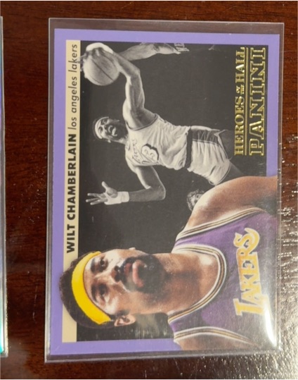 2012-13 Panini #10 Wilt Chamberlain Heroes of the Hall — front