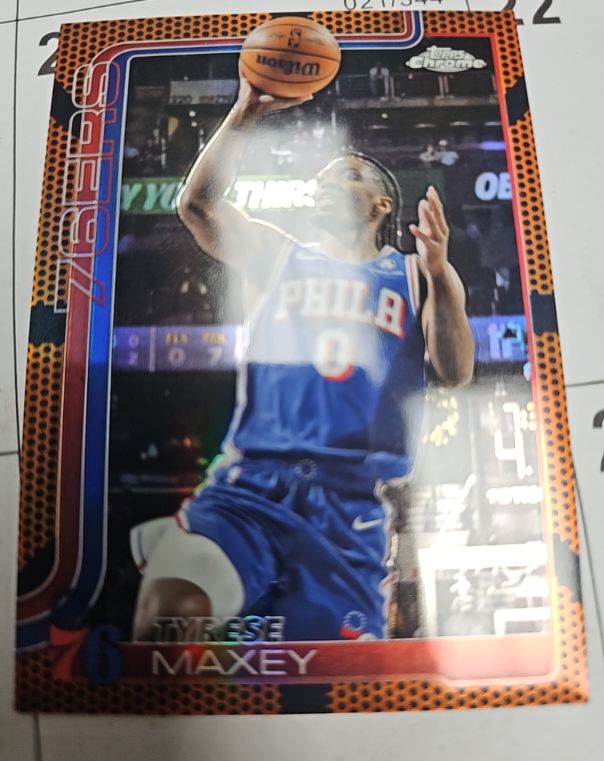 2025-26 Topps Chrome #2 Tyrese Maxey — front