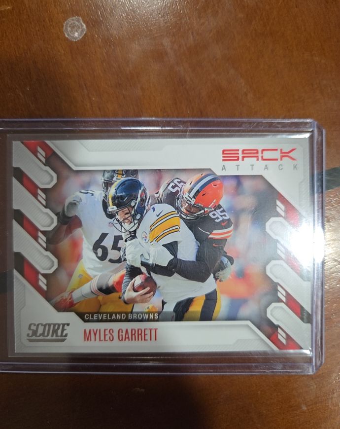2022 Panini Score Sack Attack #SA-MG Myles Garrett — front