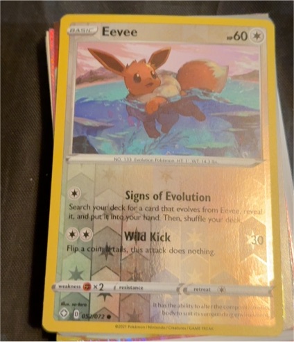 2021 Pokémon #052 Eevee — front