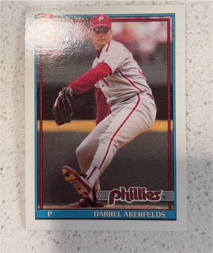 1991 Topps #524 Darrel Akerfelds — front
