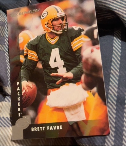 1997 Donruss #2 Brett Favre Green Bay Packers — front
