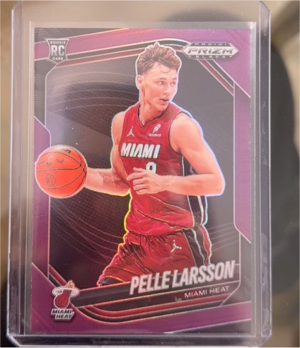 2024-25 Panini Prizm Black #130 Pelle Larsson — front