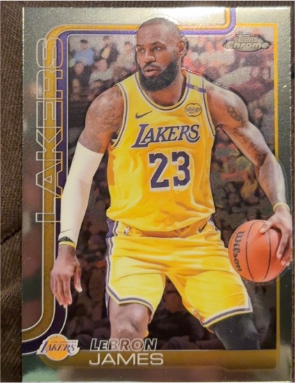 2025-26 Topps Chrome #127 LeBron James — front