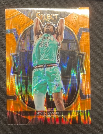2022-23 Panini Select #64 Devin Vassell — front