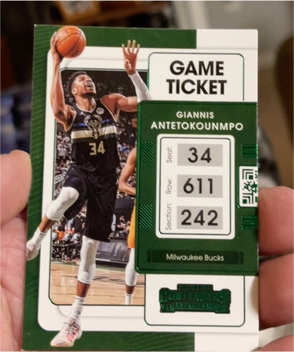 2021-22 Panini Contenders Game Ticket #73 Giannis Antetokounmpo — front