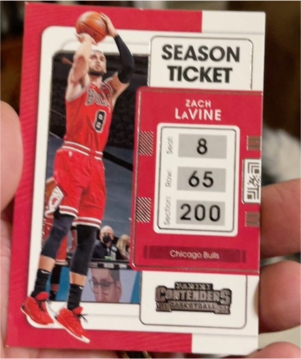 2021-22 Panini Contenders #46 Zach LaVine — front