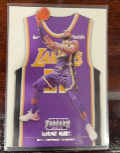 2018-19 Panini Threads #215 LeBron James Statement Jersey — front