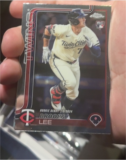 2025 Topps Chrome Update #USC6 Brooks Lee — front