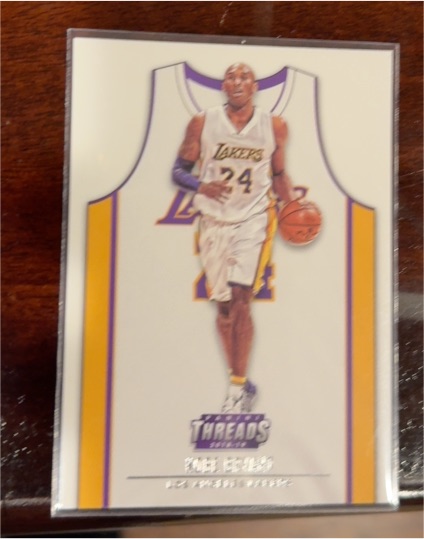 2018-19 Panini Threads #131 Kobe Bryant — front