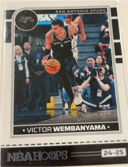 2024-25 Panini NBA Hoops #165 Victor Wembanyama — front