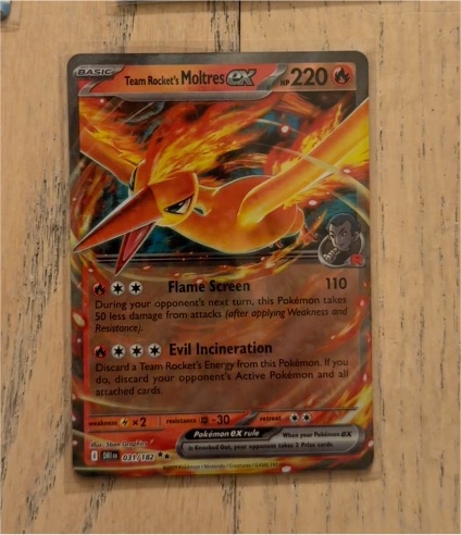 2022 Pokémon TCG #031 Team Rocket's Moltres ex — front