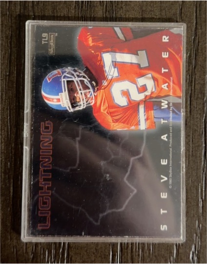 1993 SkyBox Premium Thunder & Lightning #TL1 Steve Atwater — front
