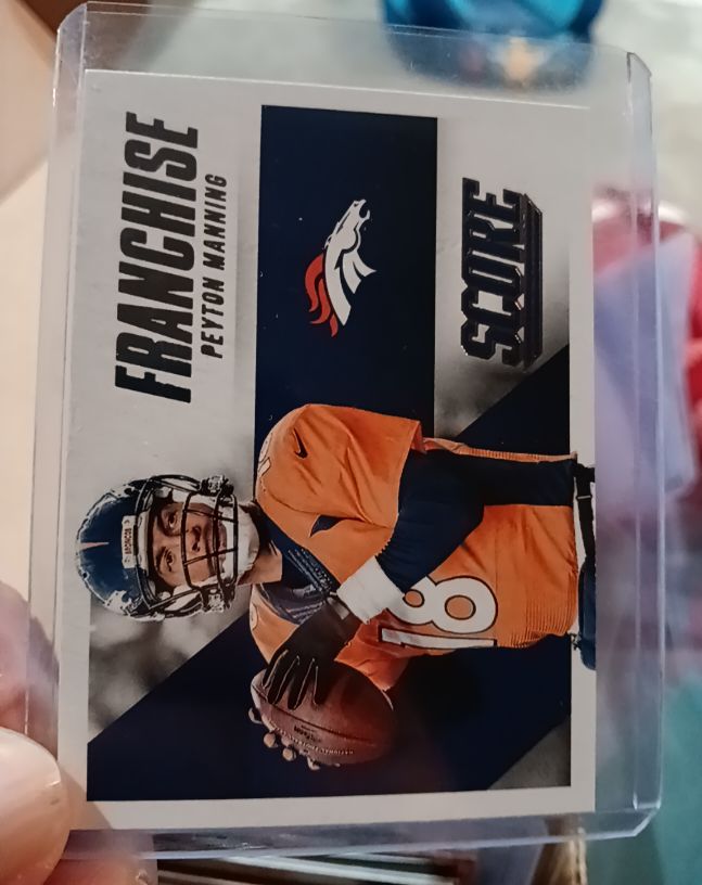 2015 Score Franchise #6 Peyton Manning — front