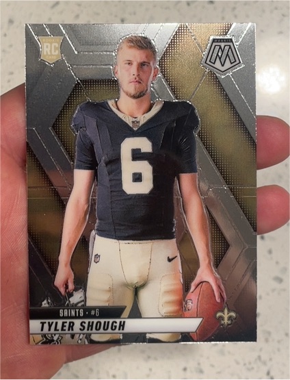 2025 Panini Mosaic #273 Tyler Shough Rookie Variation — front