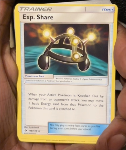 2017 Pokémon Sun & Moon #118 Exp. Share — front